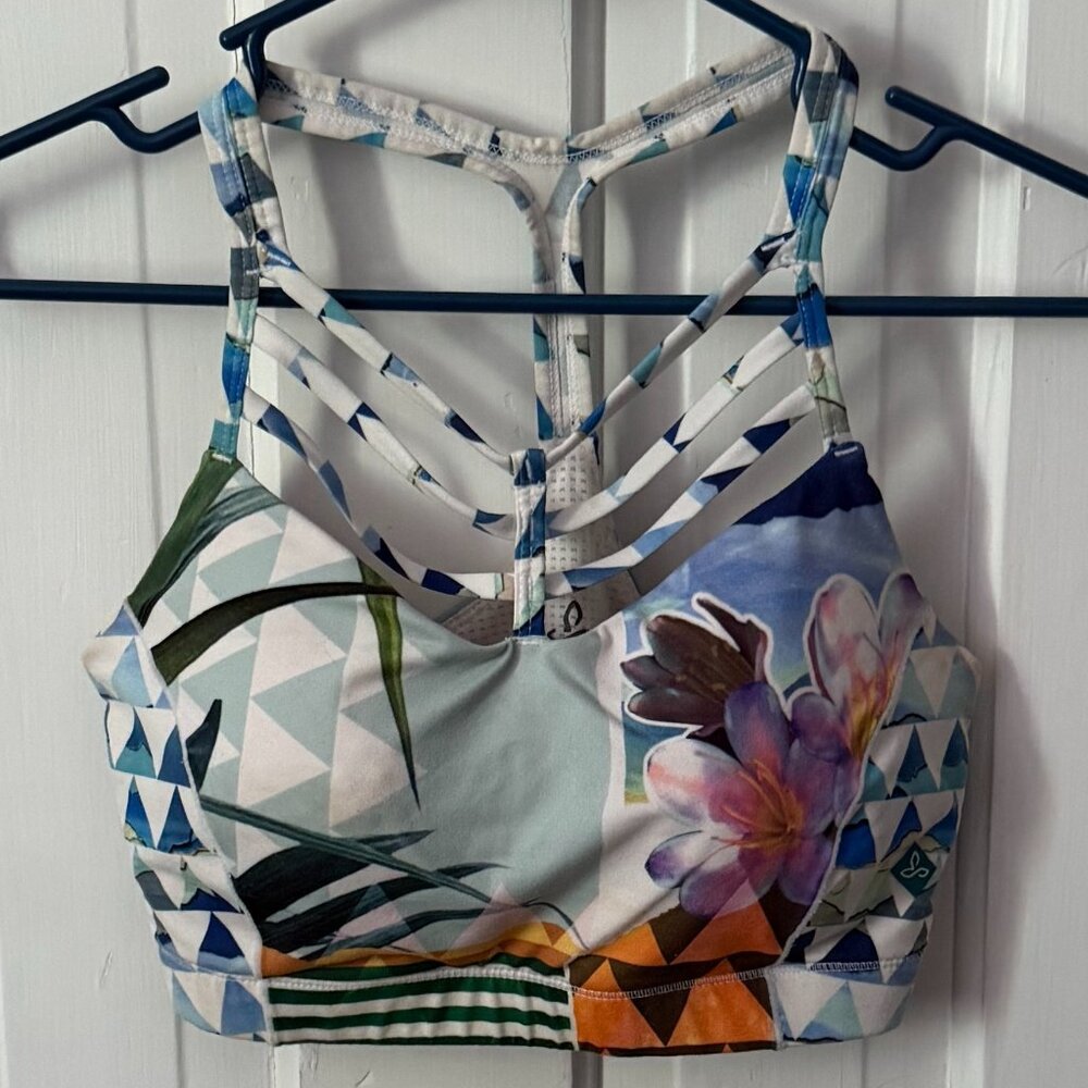 Prana Sports/Yoga Bra Size Small